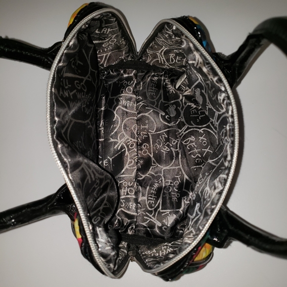 Betsy Johnson | Floral and Bow Print Mini Hand Purse 8 x 6.5 - Picture 7 of 8